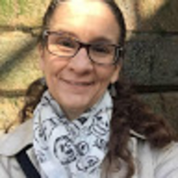 Meet your Posher, Alayne - Picture 1 of 1